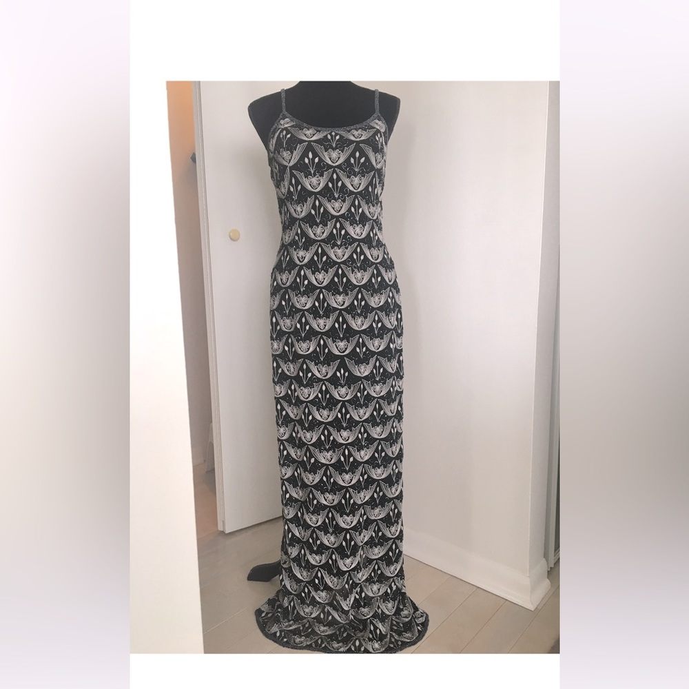 Evening dress, black/white beats on silk in great condition